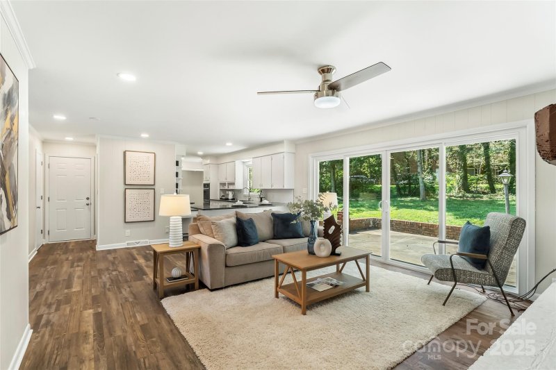 Property image 4 of 101 Woodsway Lane in Camelot, Morganton, NC 28655