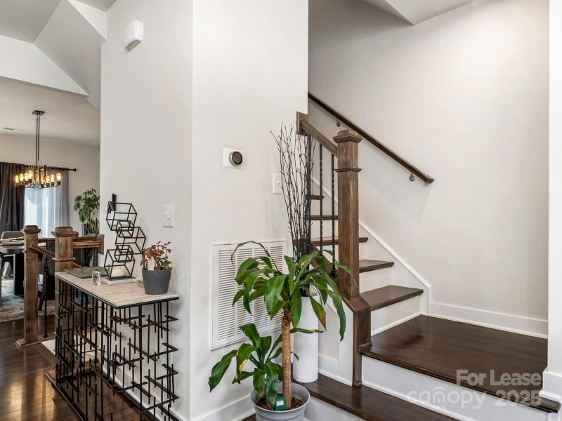 Property image 4 of 2049 Birchside Drive in Oakhurst, Charlotte, NC 28205