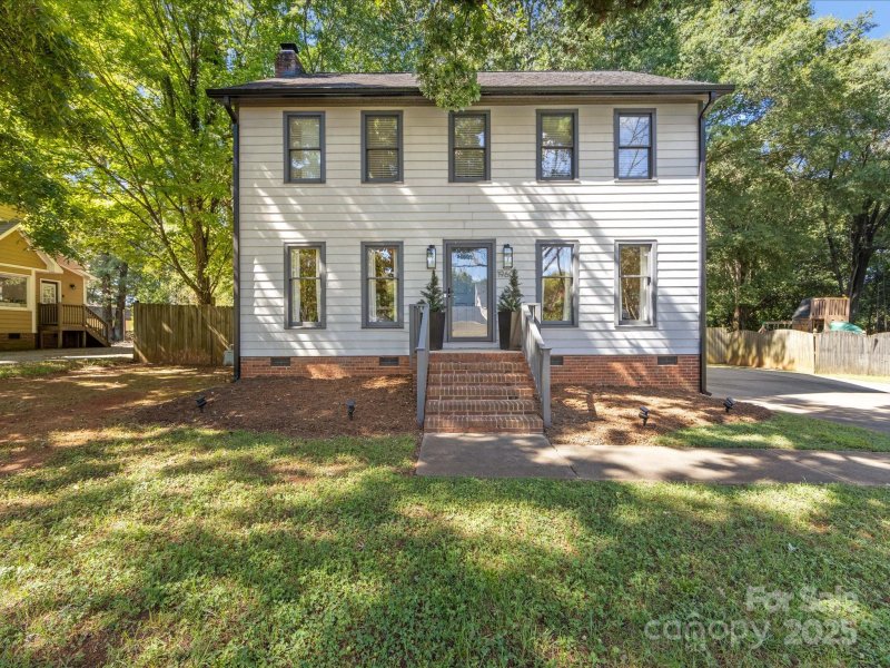 Property image 2 at 19607 Tryon Street, Cornelius, NC 28031