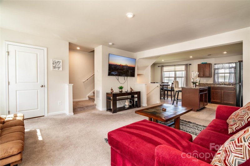 Property image 4 of 7033 Brightwork Lane in Dillon Lakes, Charlotte, NC 28269