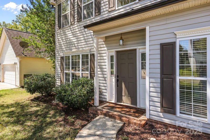 Property image 4 of 3878 Sw Longwood Drive in Greystone, Concord, NC 28027