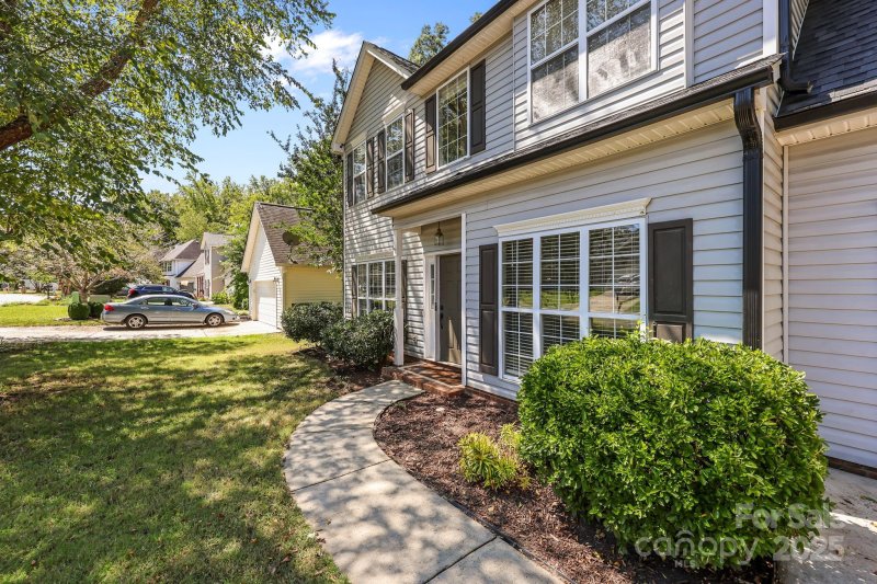 Property image 5 of 3878 Sw Longwood Drive in Greystone, Concord, NC 28027