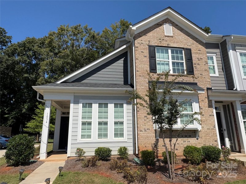 1034 Beatty Woods Drive