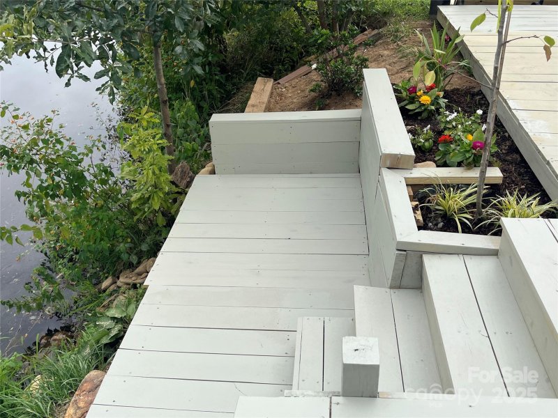 Property image 4 of 297 Mallard Loop in Dogwood Lakes, Waynesville, NC 28785