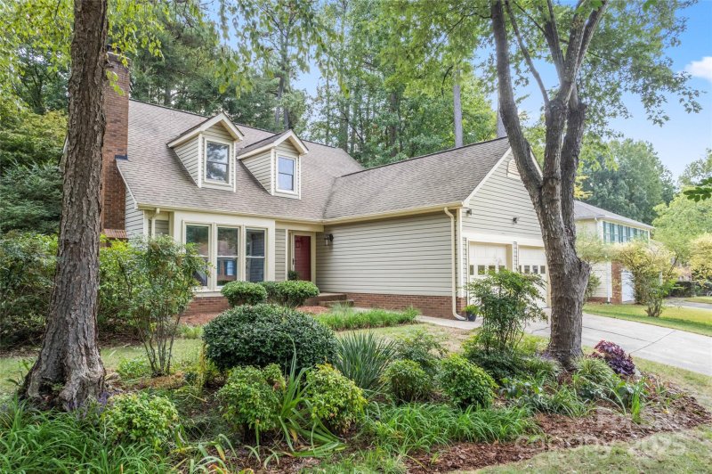 Property image 3 of 9614 Runswyck Court in Winchester, Charlotte, NC 28269