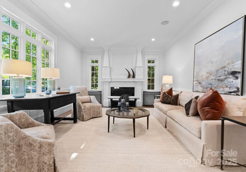 Property image 5 of 1550 Queens Road in Myers Park, Charlotte, NC 28207