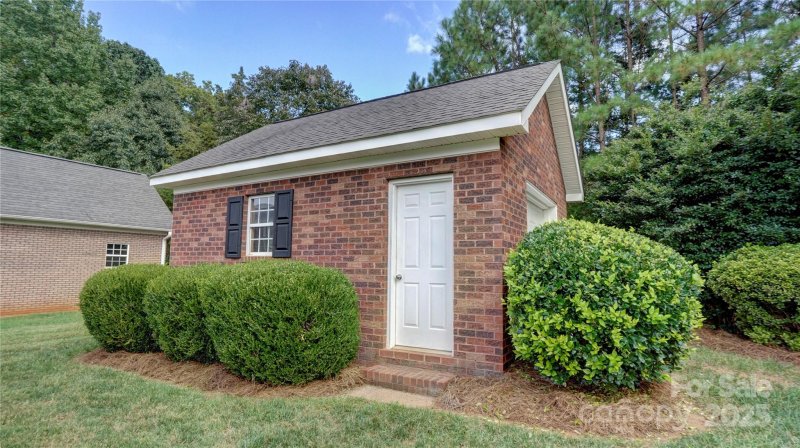 Property image 5 of 3109 Fairmead Drive in Fieldstone, Concord, NC 28025