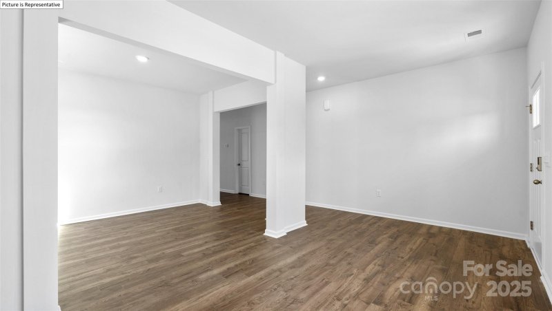 Property image 4 of 1425 Secrest Commons Drive in Secrest Commons, Monroe, NC 28112