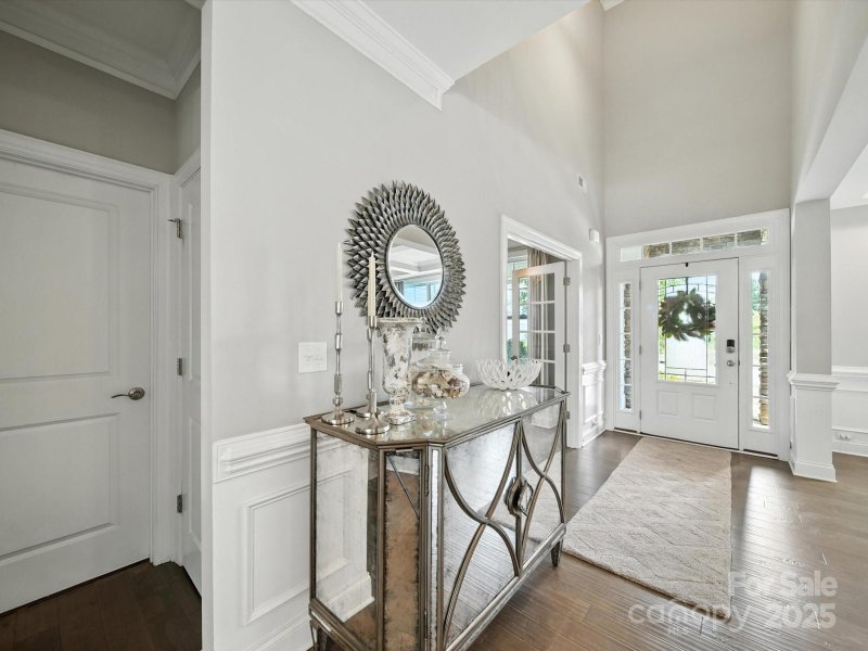 Property image 5 of 9285 Vecchio Drive in Avondale, Fort Mill, SC 29707