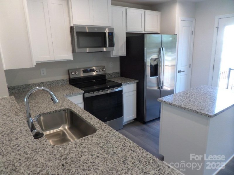 Property image 3 at 3228 Dannelly Towns Alley, Charlotte, NC 28208