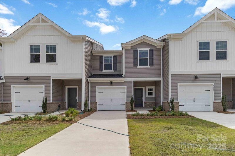 4113 Summit Woods Drive