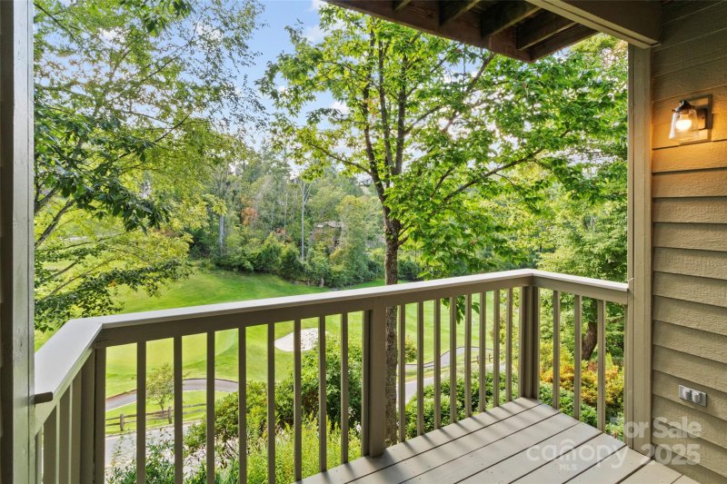 220 Stoney Falls Loop