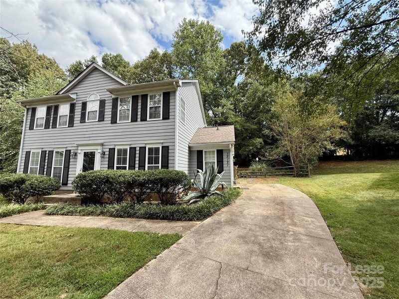 Property image 2 of 12121 Cotton Lane in Danby, Pineville, NC 28134