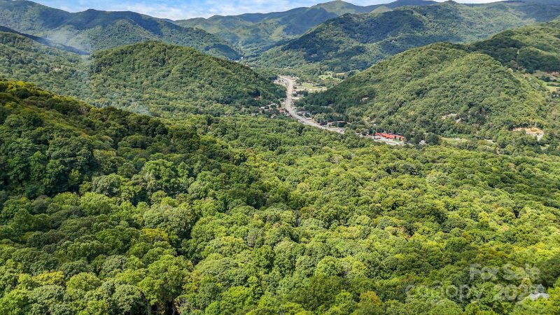 Property image 2 of 61 Eagle Roost Road in Mountain Top Development Inc, Maggie Valley, NC 28751