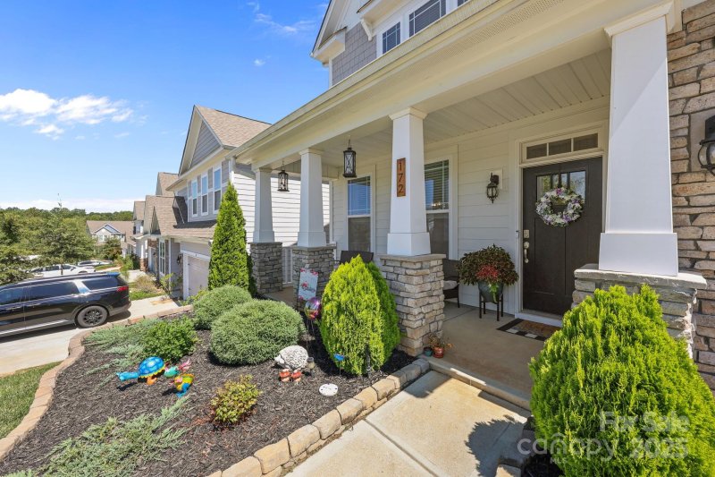 Property image 3 of 172 Yellow Birch Loop in Atwater Landing, Mooresville, NC 28117