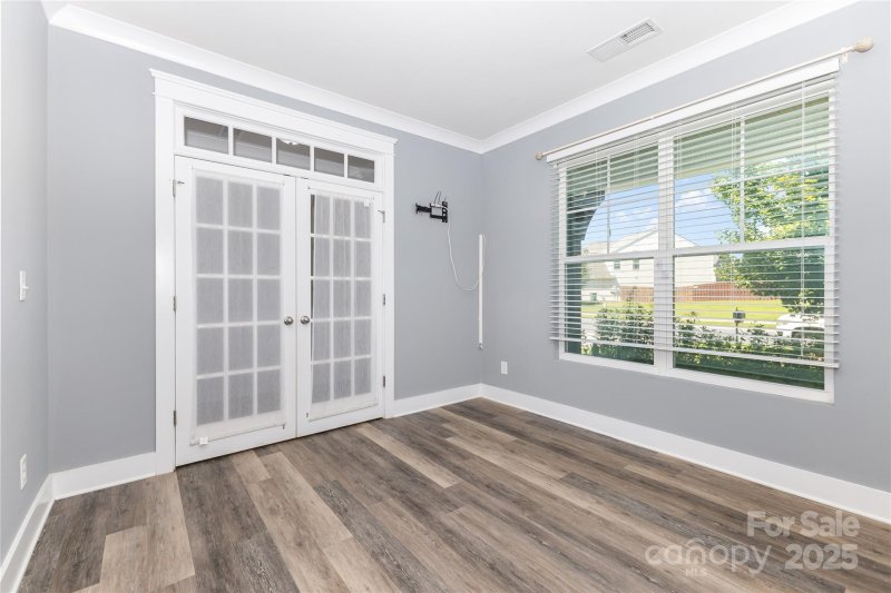 Property image 5 of 149 Kingston Drive in Dutchmans Ridge, Mount Holly, NC 28120