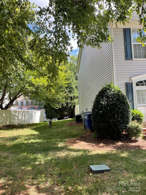 Property image 2 of 111 Talbert Town Loop in Talbert Townes, Mooresville, NC 28117