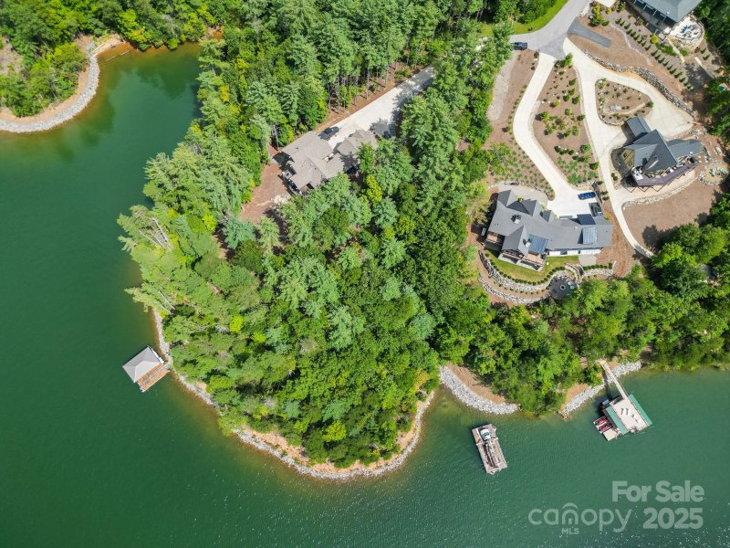 Property image 3 of 131 West Point Drive in The Peninsula at Lake James, Nebo, NC 28761