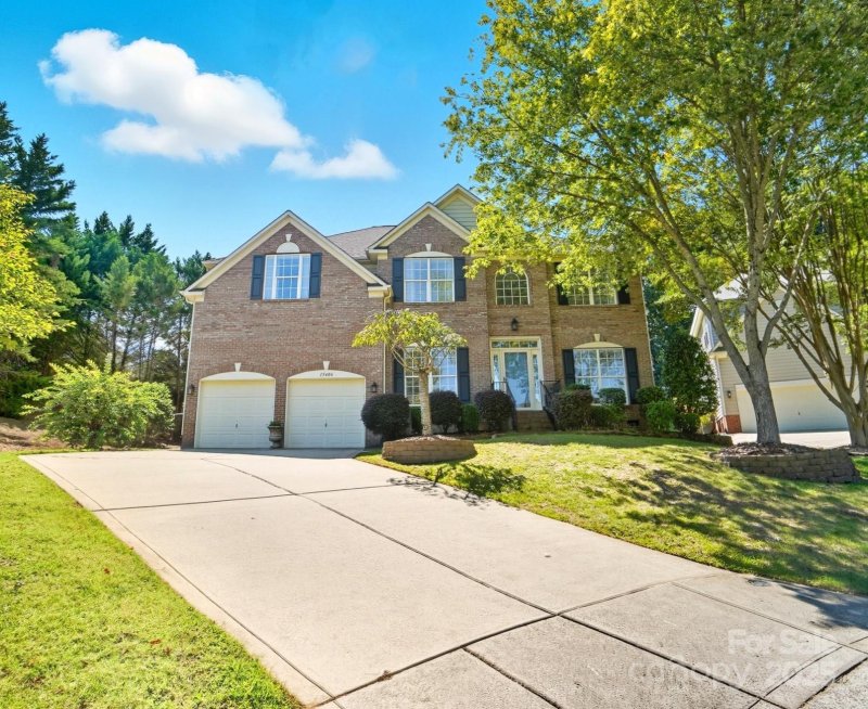 Property image 3 at 15406 Pepperwood Court, Huntersville, NC 28078