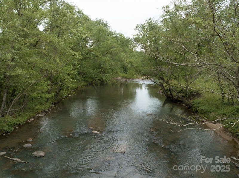Property image 4 of 1015 Rainbow Circle in Riverbend at Lake Lure, Lake Lure, NC 28746