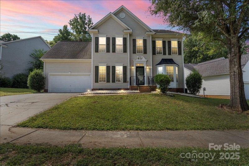 Property image 3 of 11938 Harmon Lane in Cardinal Woods, Pineville, NC 28134