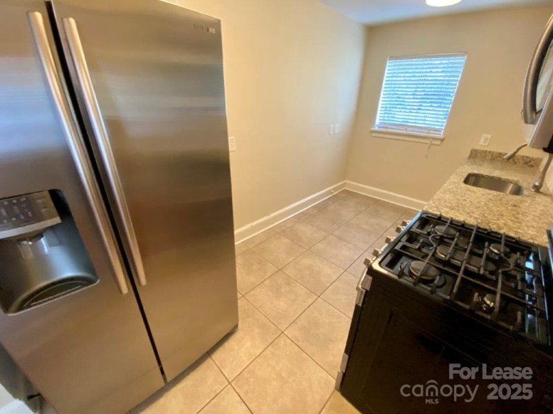 Property image 4 at 1708 Dilworth Road, Charlotte, NC 28203