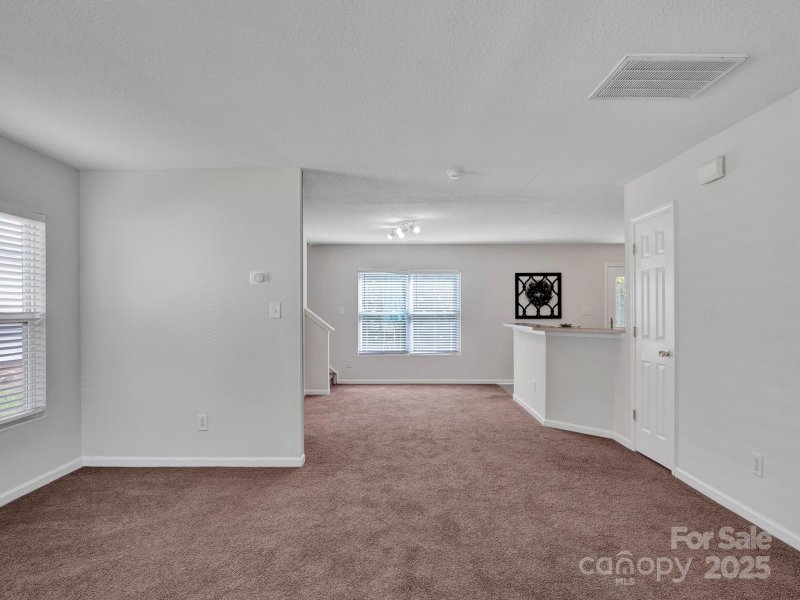 Property image 2 of 1213 Allegiance Drive in Brighton, Charlotte, NC 28217