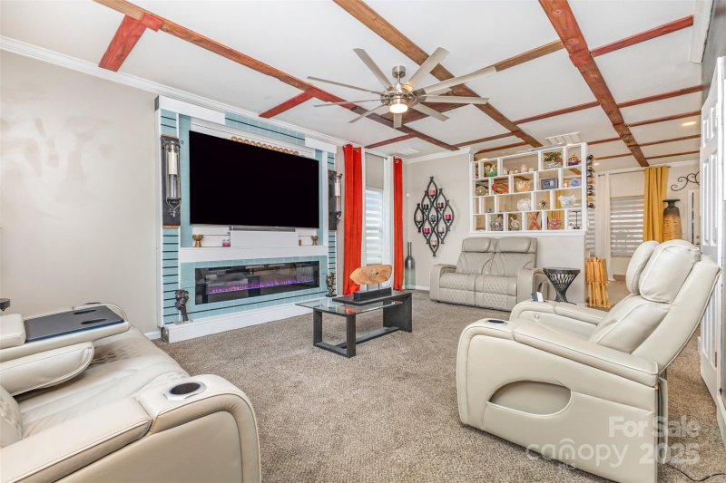 Property image 5 of 1119 Blue Topaz Drive in Long Creek Meadows, Dallas, NC 28034