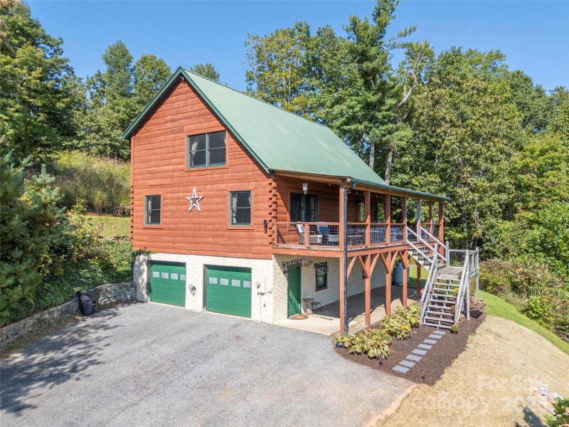 Property image 5 of 174 Big Raven Lane in Winfield Cove, Saluda, NC 28773