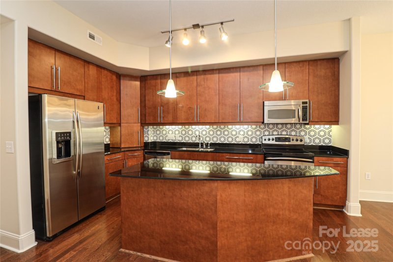 Property image 3 at 4625 Piedmont Row Drive, Charlotte, NC 28210