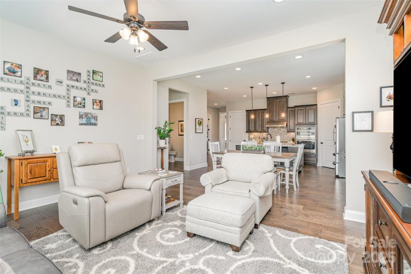 Property image 5 of 335 Brambling Court in Pinnacle At Wesley Chapel, Monroe, NC 28110