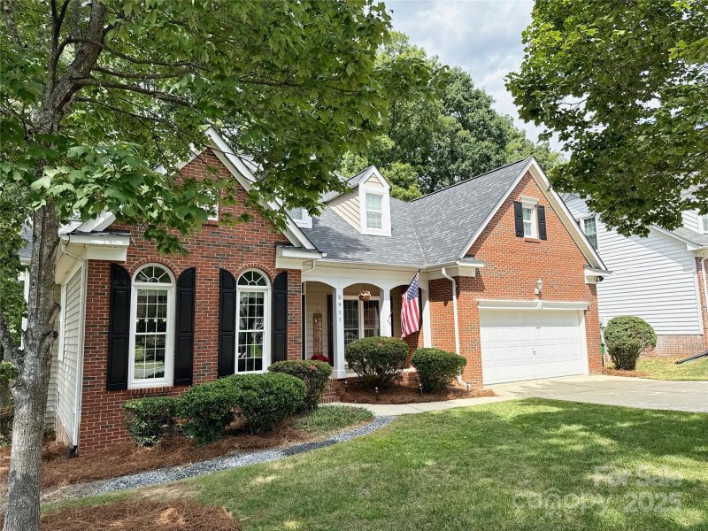 Property image 2 of 5911 Swanston Drive in Highland Creek, Charlotte, NC 28269