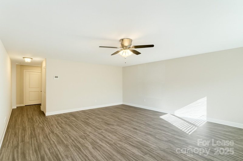 Property image 4 of 3204 Glenn Hope Way in Harmony at Matthews, Matthews, NC 28104