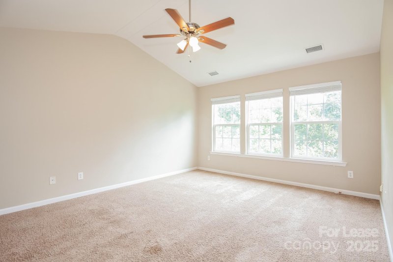 Property image 5 at 3138 Old Ironside Drive, Charlotte, NC 28213