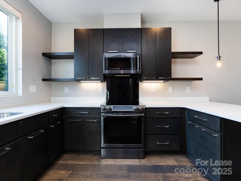 Property image 3 of 237 Domain Way in Domain Townhomes, Charlotte, NC 28203