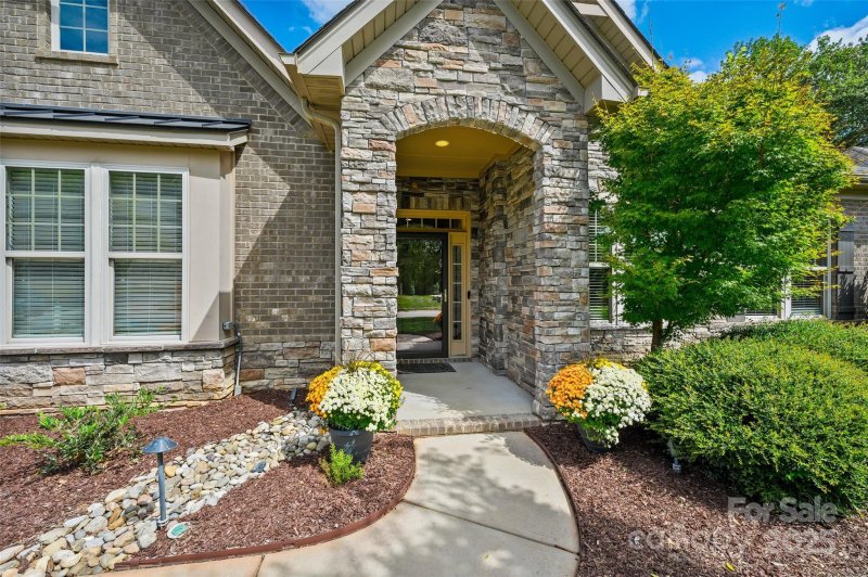 Property image 2 of 7164 Brookstone Lane in Barber Rock, Fort Mill, SC 29707
