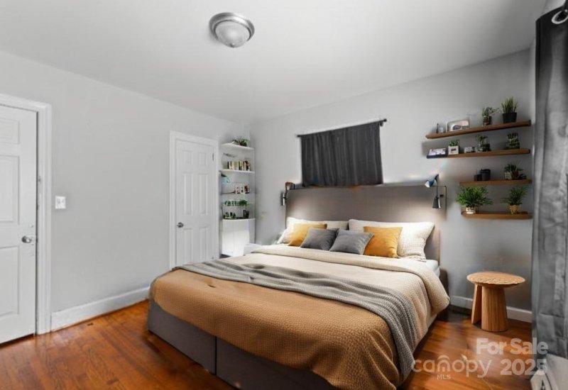 Property image 5 of 602 W Garrison Boulevard in Chester Place, Gastonia, NC 28052