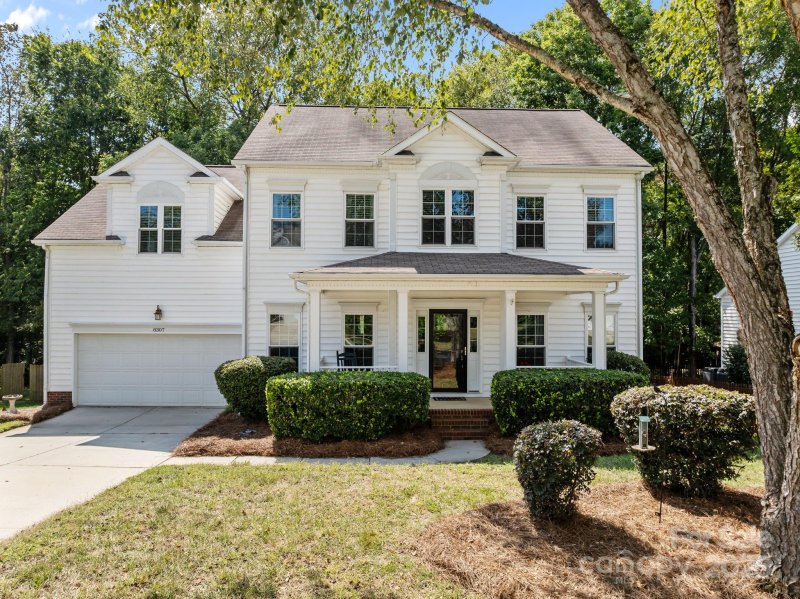 Property image 2 at 8307 Beardsley Drive, Charlotte, NC 28269