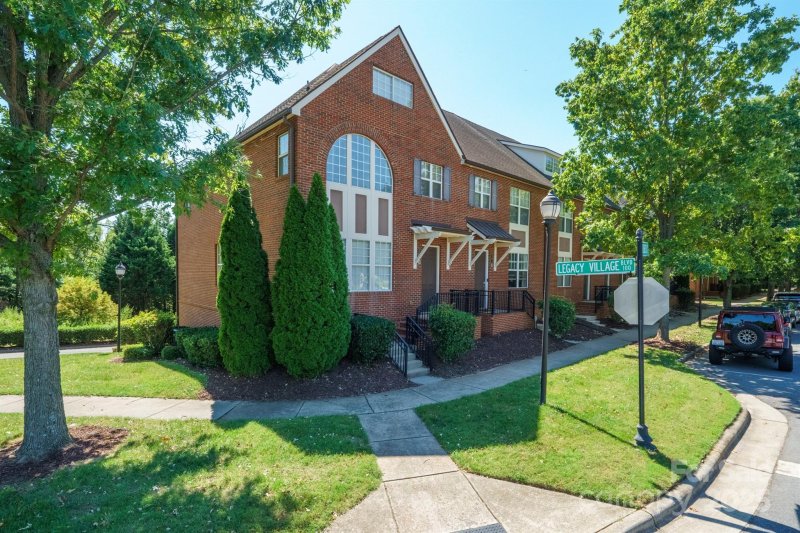 Legacy Village, Mooresville Community