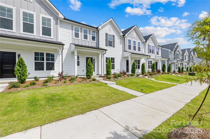 Property image 3 of 16341 Leading Street in Pringle Towns, Charlotte, NC 28273