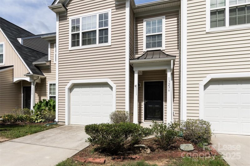 Property image 3 of 13236 Erwin Road in Lions Gate, Charlotte, NC 28273
