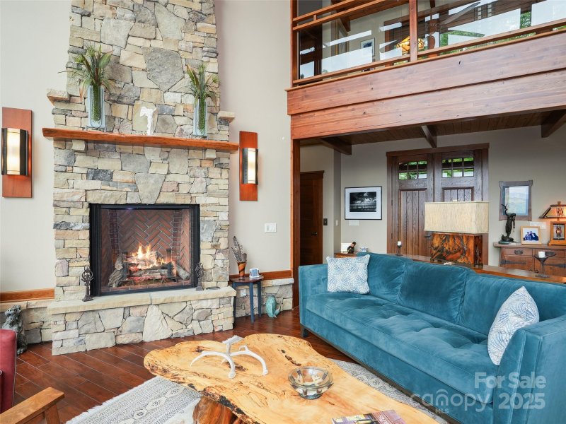 Property image 3 of 2128 Sleepy Hollow Drive in Avalon, Waynesville, NC 28785