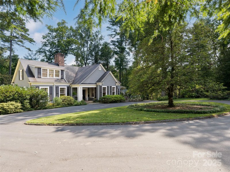 Property image 4 of 19 Greenwood Road in Biltmore Forest, Asheville, NC 28803