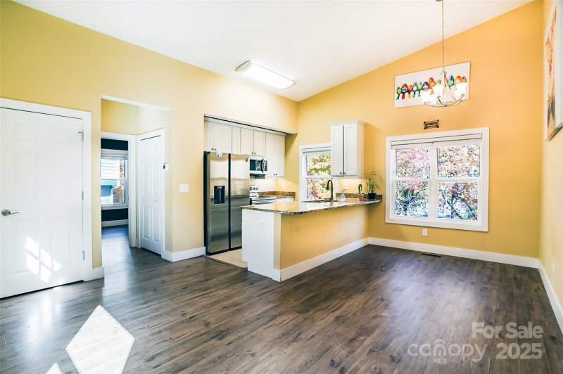 Property image 5 of 12 Crestwood Lane in Woodside Hills, Candler, NC 28715