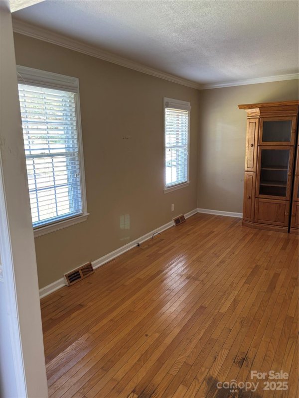 Property image 5 of 110 Fieldcrest Drive in Oakmont, Stanley, NC 28164