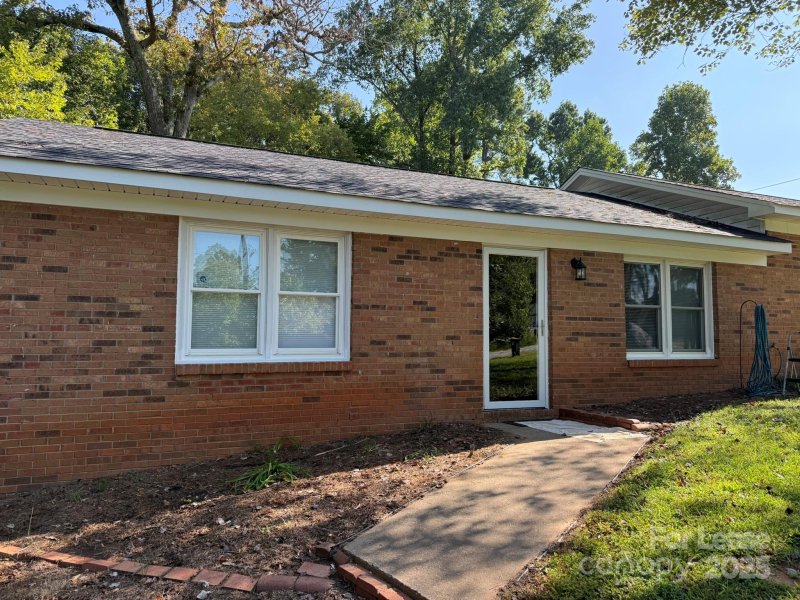 Property image 3 at 5597 Wrenn Drive, Denver, NC 28037