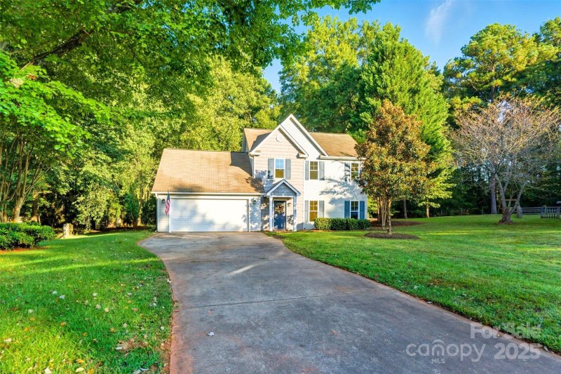 Property image 2 at 19701 Swiss Stone Lane, Cornelius, NC 28031