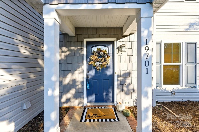 Property image 3 at 19701 Swiss Stone Lane, Cornelius, NC 28031