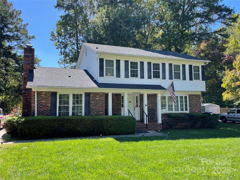 123 Cliffwood Circle