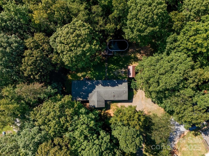 Property image 4 of 5212 Timber Creek Court in Southbrook, Kings Mountain, NC 28086